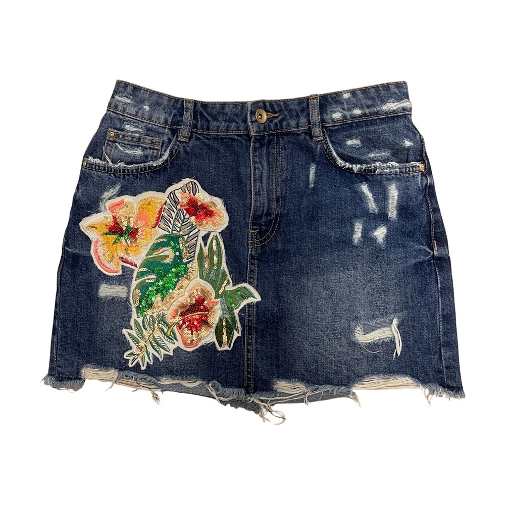NWOT ZARA Distressed Denim Mini Skirt Embroidered Sequin Floral Patchwork Retro